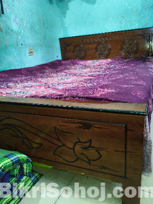 ব্যবহৃত খাট